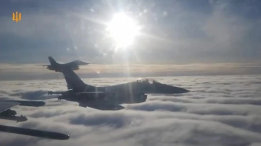Кейн у Сенаті США виклав послідовність фактів про перший авіабій F-16
