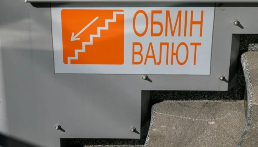 Курс НБУ на 25 серпня: долар зріс на 5 копійок, євро відступив від максимуму