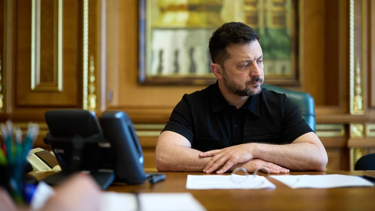 Хронологія санкційного пакету: підписані укази, фігуранти і наслідки
