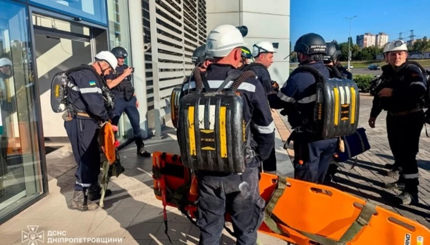Хто повідомляв про удар по ТЦ у Кривому Розі 21 серпня: ролі Вілкула, Ганжі та прокурорів
