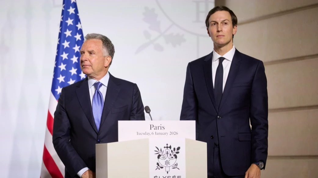 Хто з американських посланців мав приїхати до Києва і чому поїздку перенесли