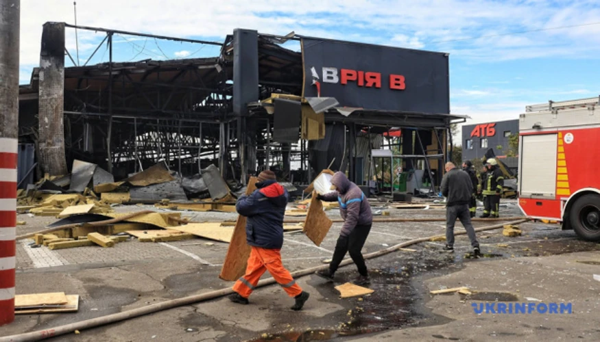 У Києві уточнили дані про наслідки удару БпЛА на Печерську: семеро постраждалих